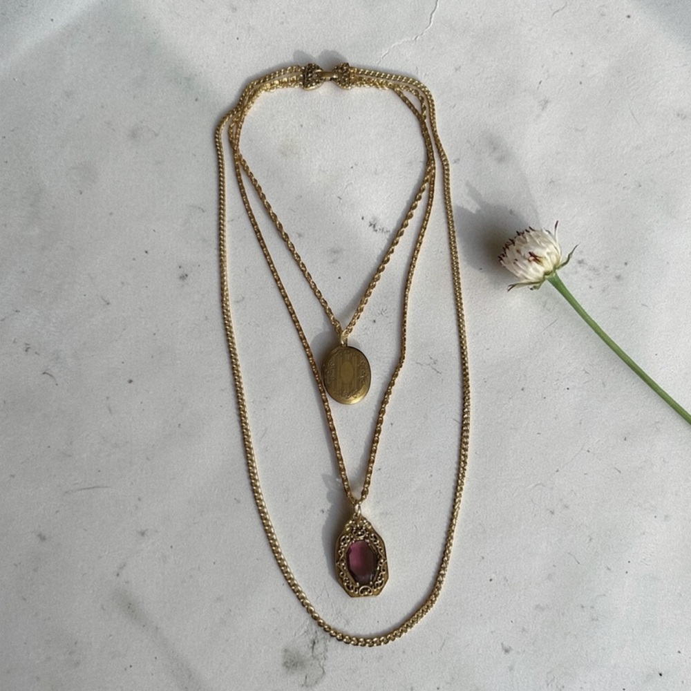 Vintage 1960’s Goldette Signed Gold Layered Locket Necklace Set